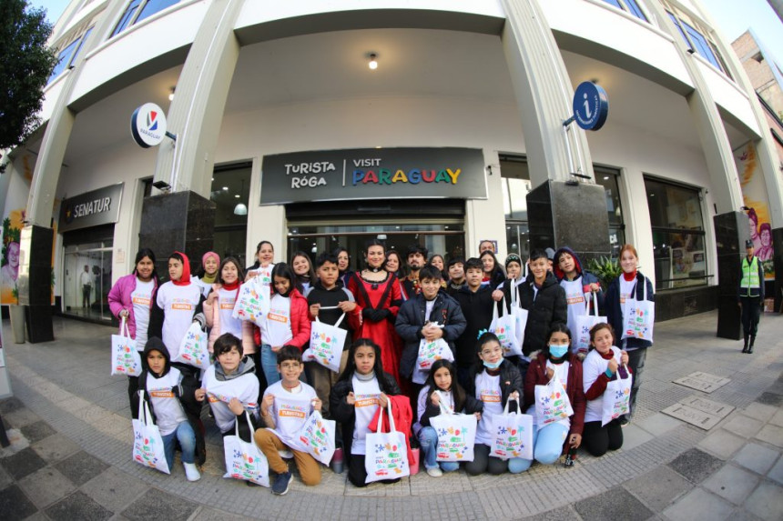 Programa Pequeños Turistas buscará impulsar en niños el turismo sostenible, la cultura y la historia del país